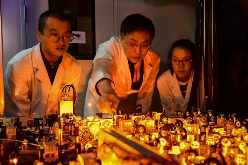強化政治擔當 續(xù)寫教育新篇 為高質量發(fā)展提供基礎性戰(zhàn)略性支撐